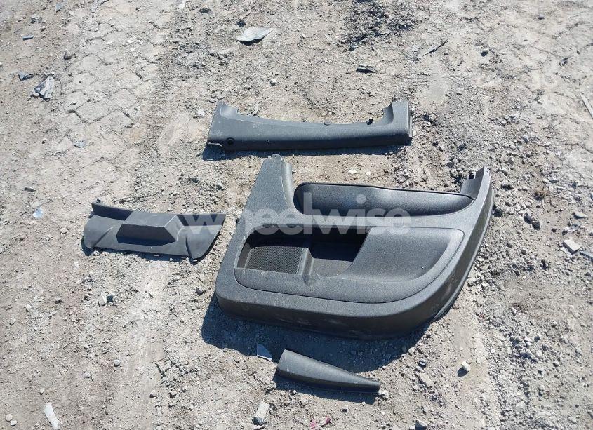 Photo 12 of 2011 Chevrolet Traverse 1LT (VIN 1GNKVGED9BJ124772)