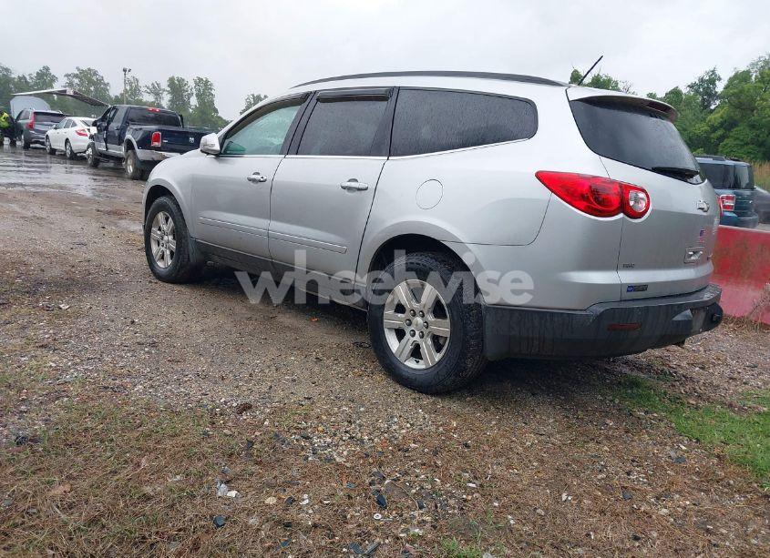 Photo 3 of 2011 Chevrolet Traverse 1LT (VIN 1GNKVGED9BJ276504)