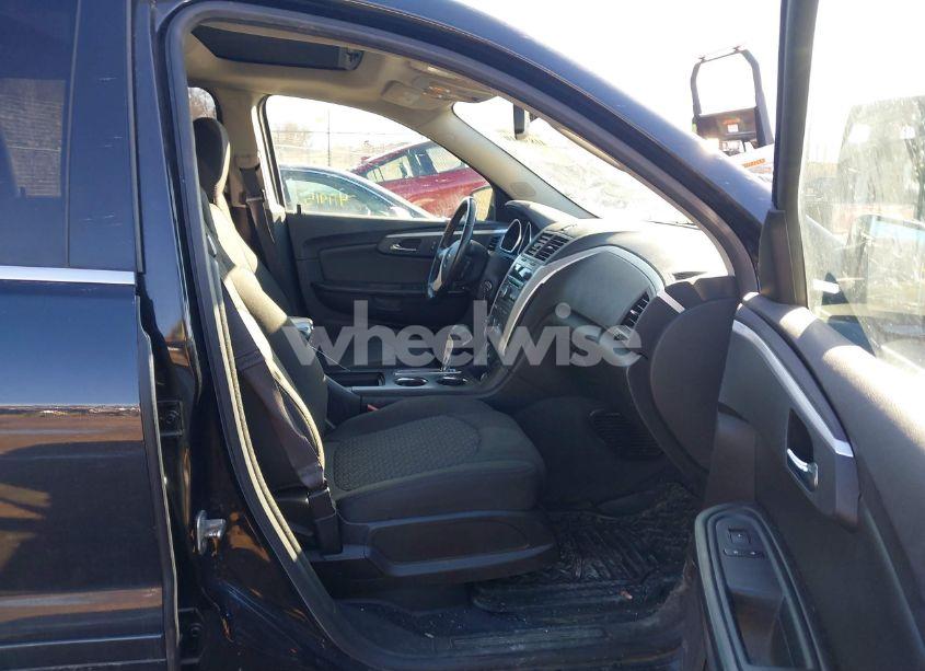 Photo 5 of 2012 Chevrolet Traverse 1LT (VIN 1GNKVGED9CJ133781)