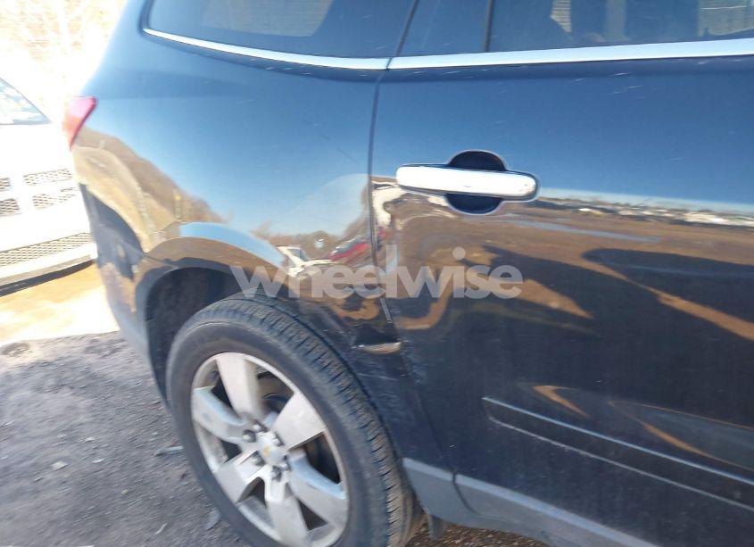 Photo 6 of 2012 Chevrolet Traverse 1LT (VIN 1GNKVGED9CJ133781)