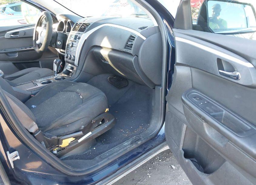 Photo 5 of 2012 Chevrolet Traverse 1LT (VIN 1GNKVGED9CJ195956)