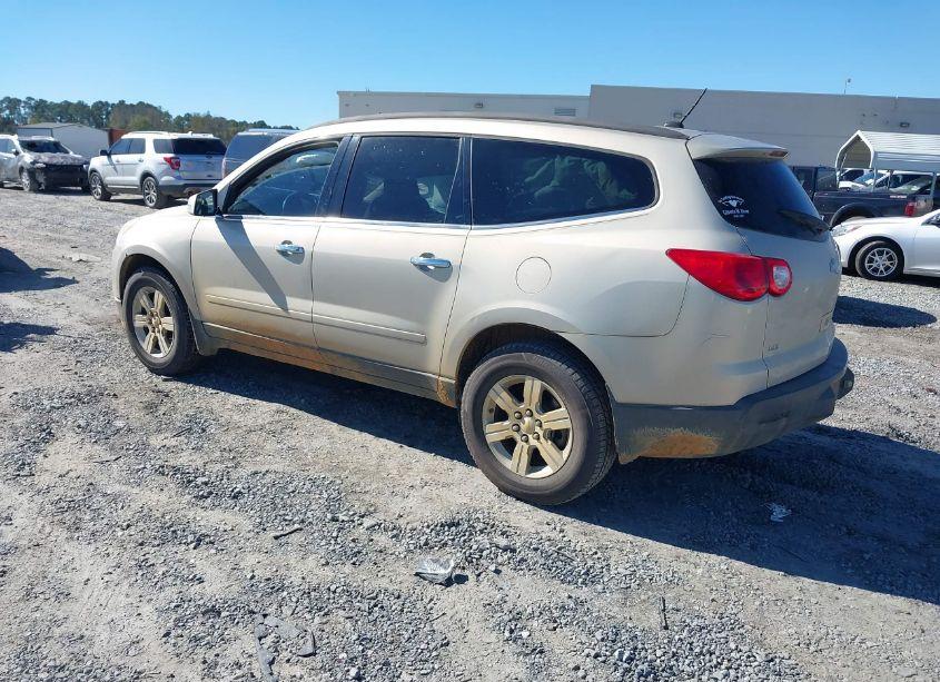 Photo 3 of 2012 Chevrolet Traverse 1LT (VIN 1GNKVGED9CJ273104)