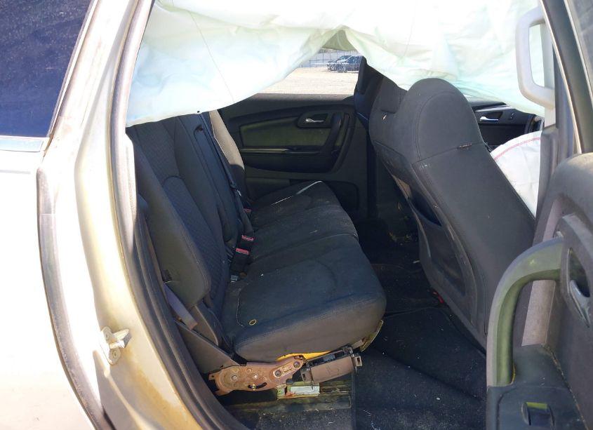 Photo 8 of 2012 Chevrolet Traverse 1LT (VIN 1GNKVGED9CJ273104)