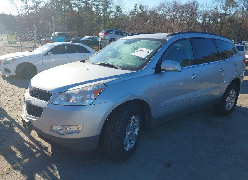 Photo 2 of 2012 Chevrolet Traverse 1LT (VIN 1GNKVGED9CJ380721)