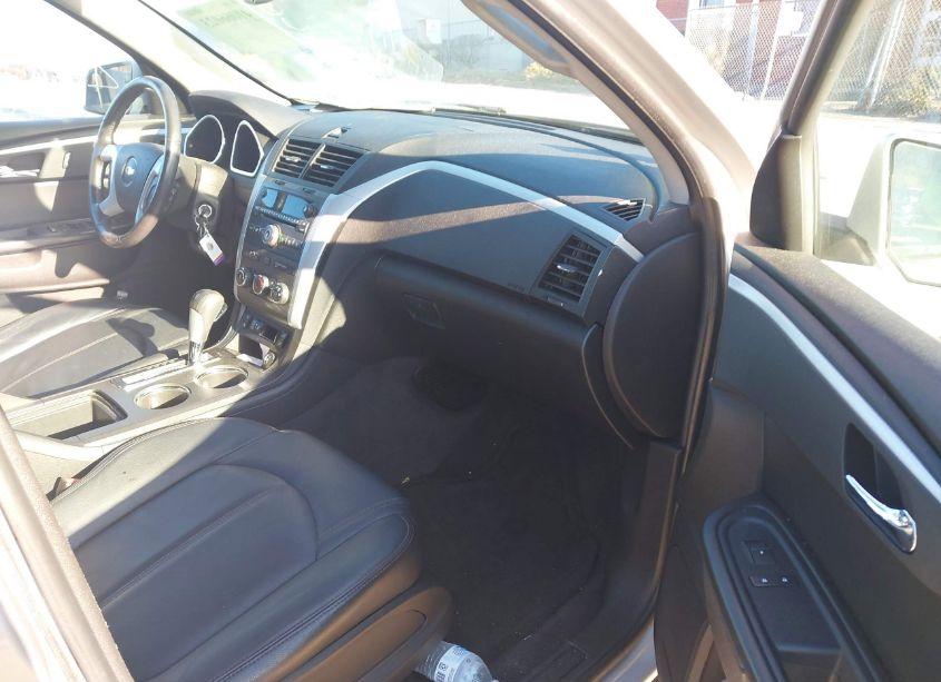 Photo 5 of 2012 Chevrolet Traverse 1LT (VIN 1GNKVGED9CJ380721)