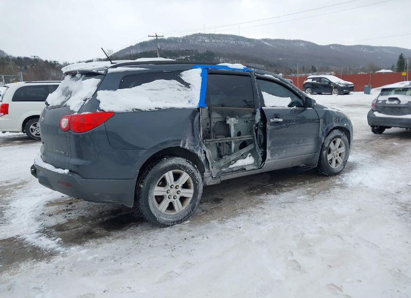 Photo 4 of 2011 Chevrolet Traverse 1LT (VIN 1GNKVGEDXBJ183474)