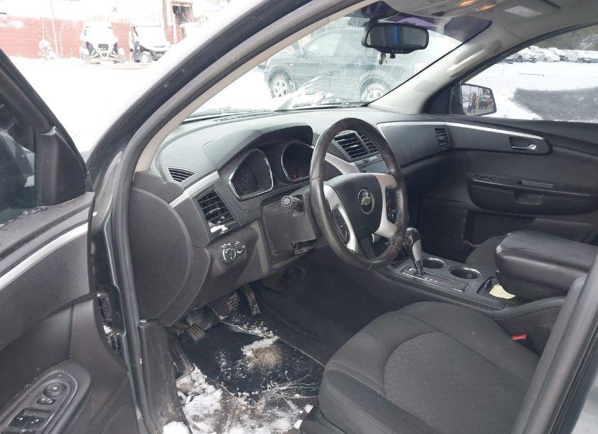 Photo 5 of 2011 Chevrolet Traverse 1LT (VIN 1GNKVGEDXBJ183474)