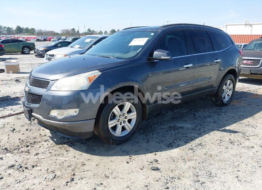 Photo 2 of 2011 Chevrolet Traverse 1LT (VIN 1GNKVGEDXBJ240904)