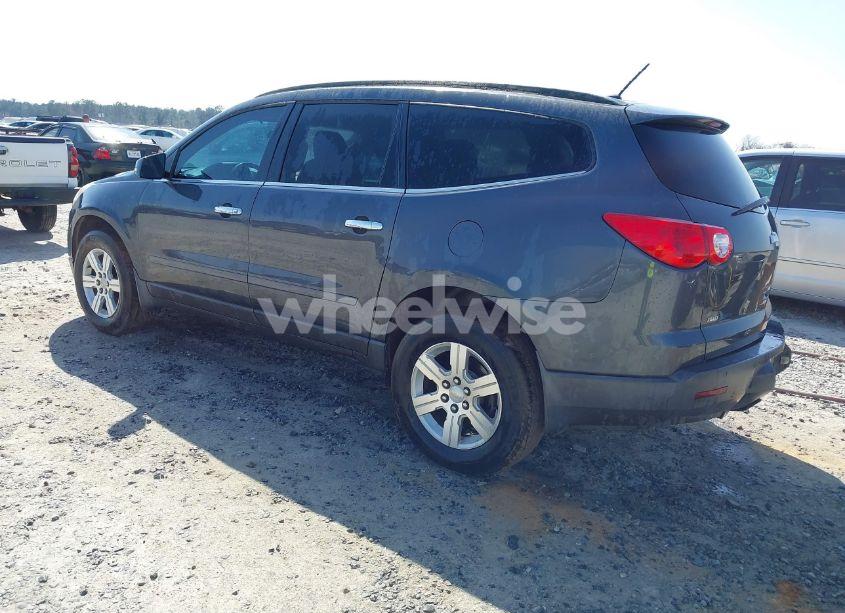 Photo 3 of 2011 Chevrolet Traverse 1LT (VIN 1GNKVGEDXBJ240904)