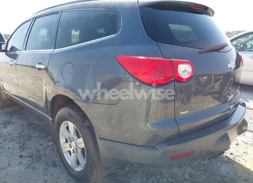 Photo 6 of 2011 Chevrolet Traverse 1LT (VIN 1GNKVGEDXBJ240904)