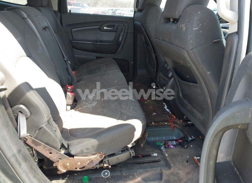 Photo 8 of 2011 Chevrolet Traverse 1LT (VIN 1GNKVGEDXBJ240904)