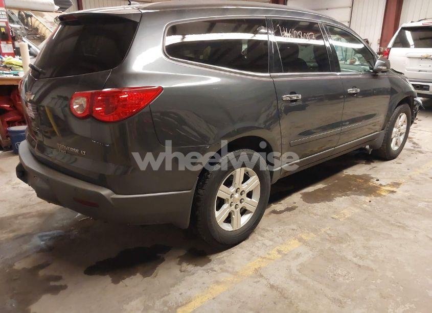 Photo 4 of 2011 Chevrolet Traverse 1LT (VIN 1GNKVGEDXBJ248498)