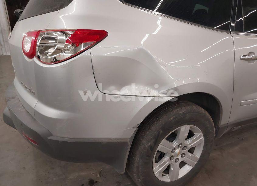 Photo 13 of 2011 Chevrolet Traverse 1LT (VIN 1GNKVGEDXBJ290086)