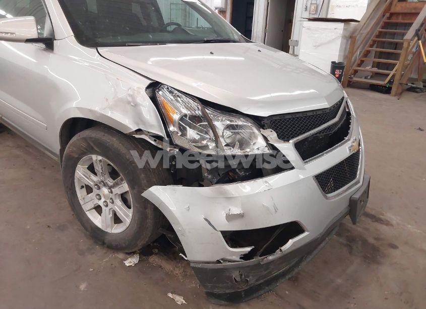 Photo 6 of 2011 Chevrolet Traverse 1LT (VIN 1GNKVGEDXBJ290086)