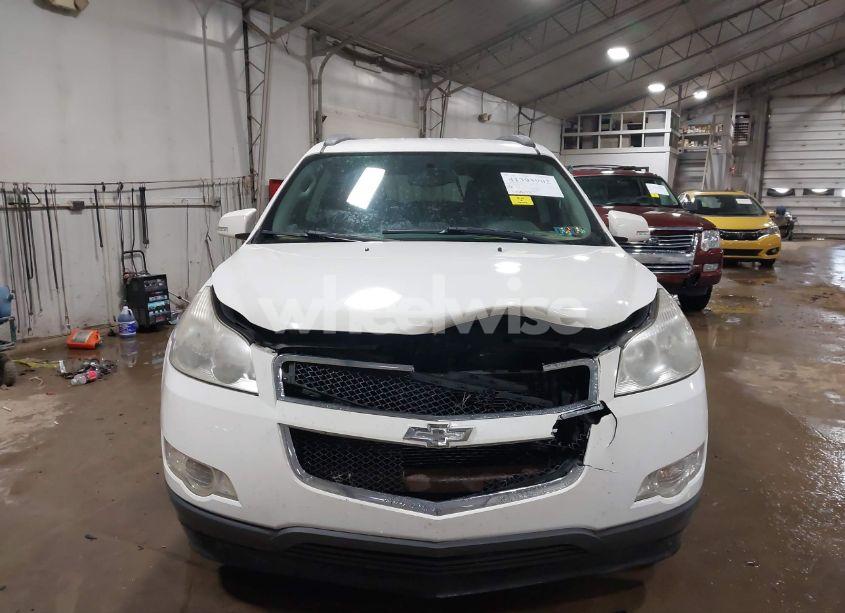 Photo 12 of 2011 Chevrolet Traverse 1LT (VIN 1GNKVGEDXBJ313656)
