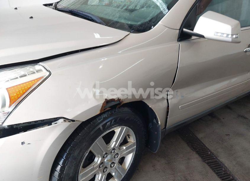 Photo 18 of 2011 Chevrolet Traverse 1LT (VIN 1GNKVGEDXBJ406466)