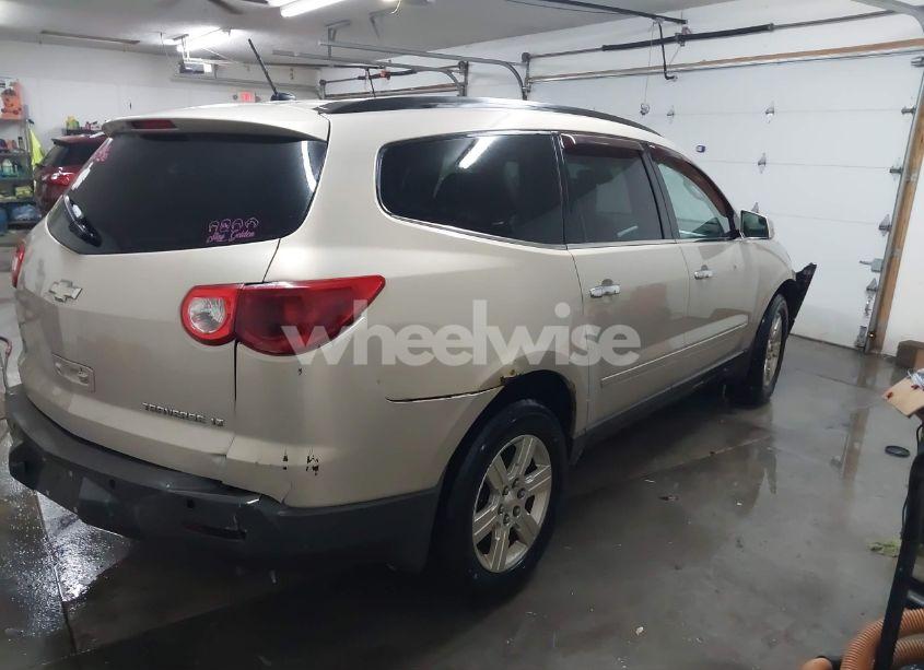 Photo 4 of 2011 Chevrolet Traverse 1LT (VIN 1GNKVGEDXBJ406466)
