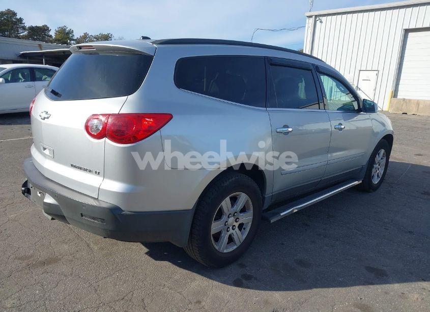 Photo 4 of 2012 Chevrolet Traverse 1LT (VIN 1GNKVGEDXCJ135412)