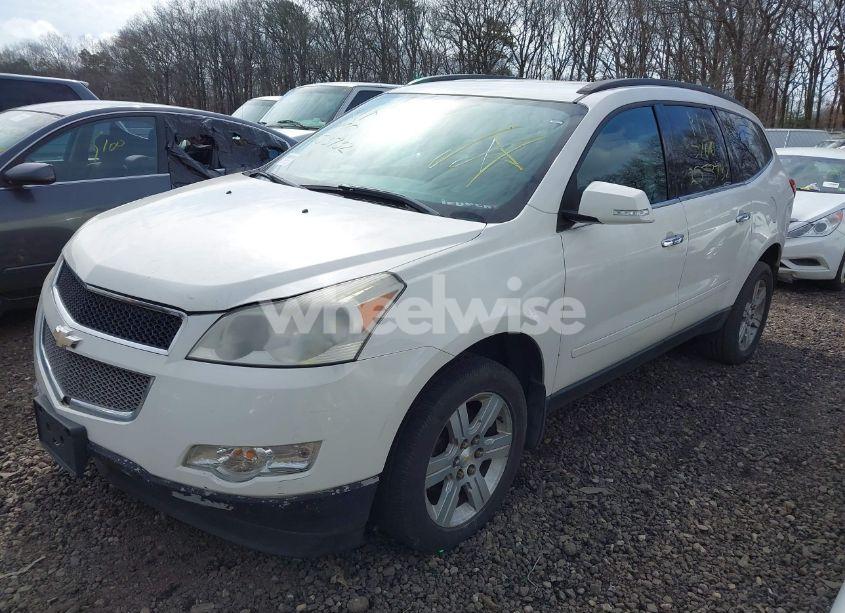 Photo 2 of 2012 Chevrolet Traverse 1LT (VIN 1GNKVGEDXCJ148774)