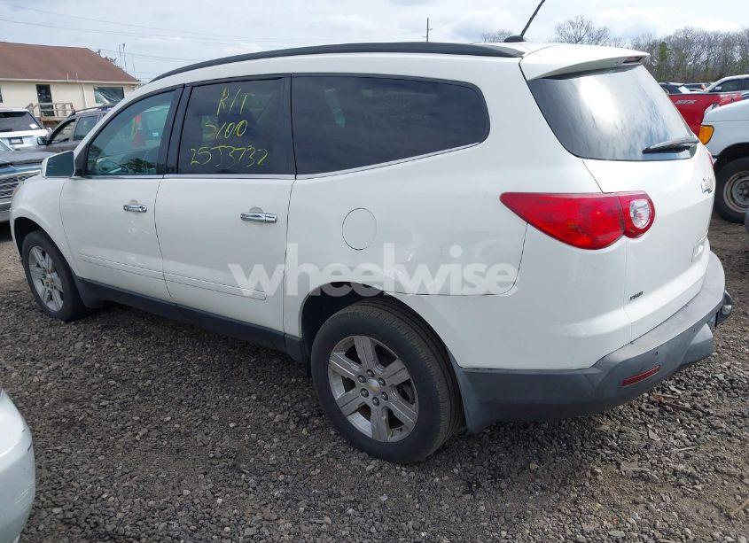 Photo 3 of 2012 Chevrolet Traverse 1LT (VIN 1GNKVGEDXCJ148774)