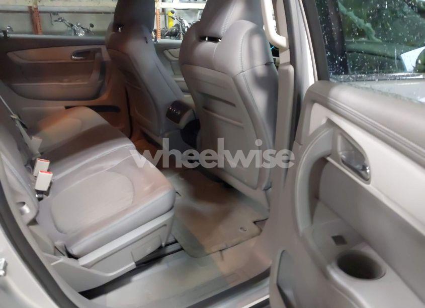 Photo 8 of 2014 Chevrolet Traverse 1LT (VIN 1GNKVGKD0EJ349302)