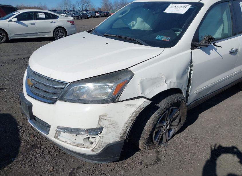 Photo 6 of 2015 Chevrolet Traverse 1LT (VIN 1GNKVGKD0FJ167178)
