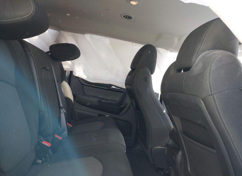 Photo 8 of 2015 Chevrolet Traverse 1LT (VIN 1GNKVGKD0FJ167178)