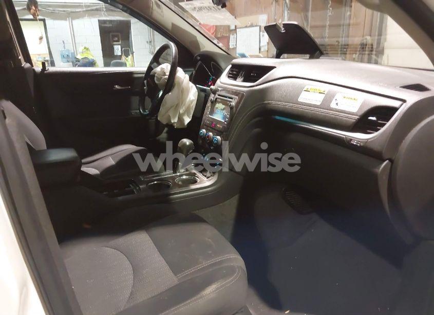 Photo 5 of 2015 Chevrolet Traverse 1LT (VIN 1GNKVGKD0FJ241425)