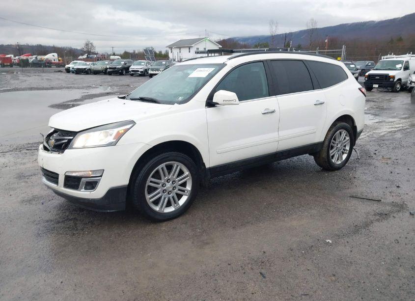 Photo 2 of 2015 Chevrolet Traverse 1LT (VIN 1GNKVGKD0FJ268026)