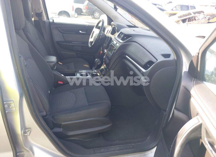 Photo 5 of 2015 Chevrolet Traverse 1LT (VIN 1GNKVGKD0FJ356865)