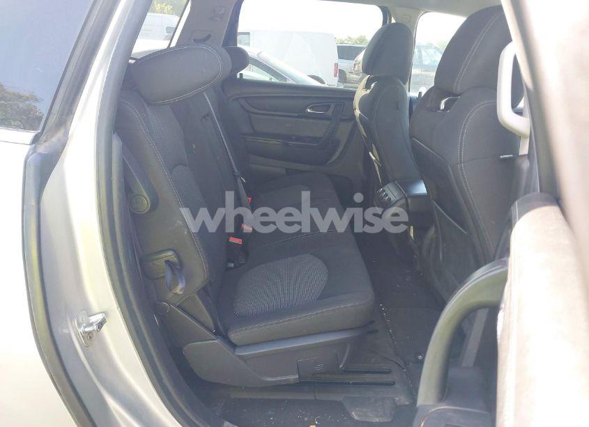 Photo 8 of 2015 Chevrolet Traverse 1LT (VIN 1GNKVGKD0FJ356865)