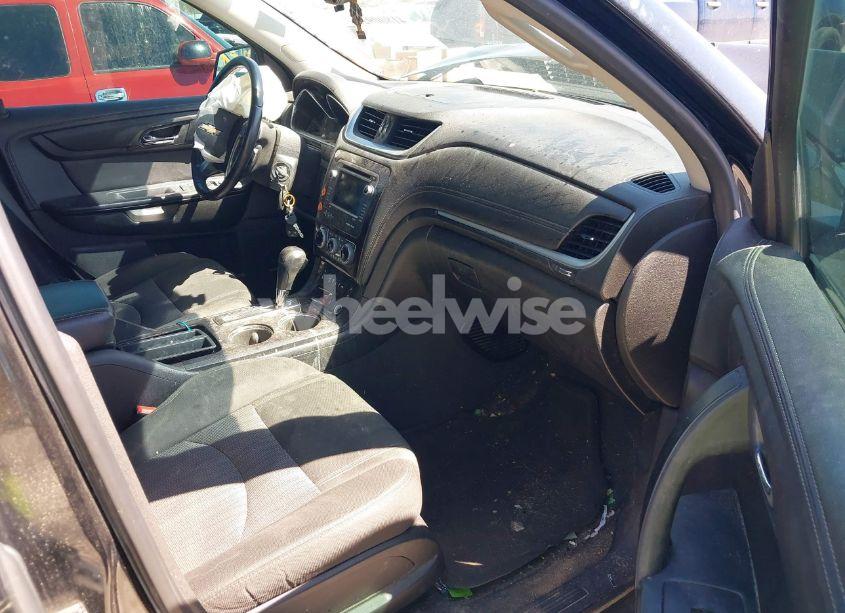 Photo 5 of 2016 Chevrolet Traverse 1LT (VIN 1GNKVGKD0GJ246531)