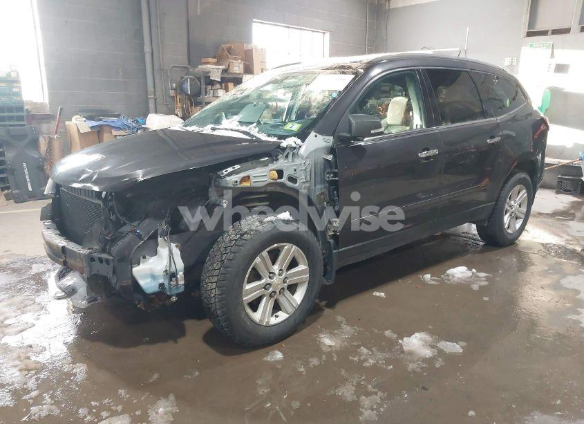 Photo 2 of 2013 Chevrolet Traverse 1LT (VIN 1GNKVGKD1DJ159409)