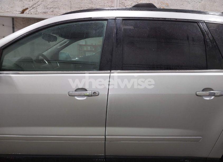 Photo 14 of 2014 Chevrolet Traverse 1LT (VIN 1GNKVGKD1EJ318303)