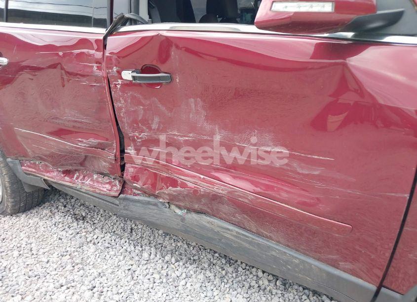 Photo 6 of 2015 Chevrolet Traverse 1LT (VIN 1GNKVGKD1FJ226710)