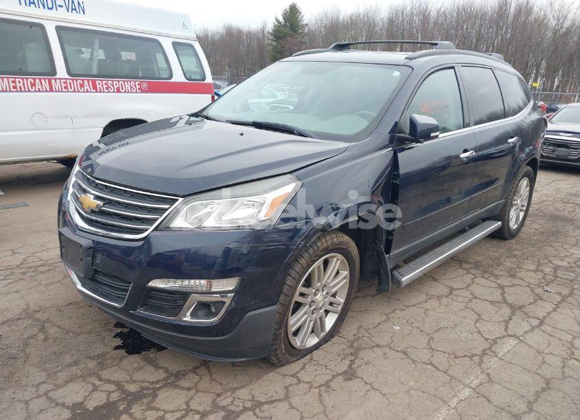 Photo 2 of 2015 Chevrolet Traverse 1LT (VIN 1GNKVGKD1FJ262445)