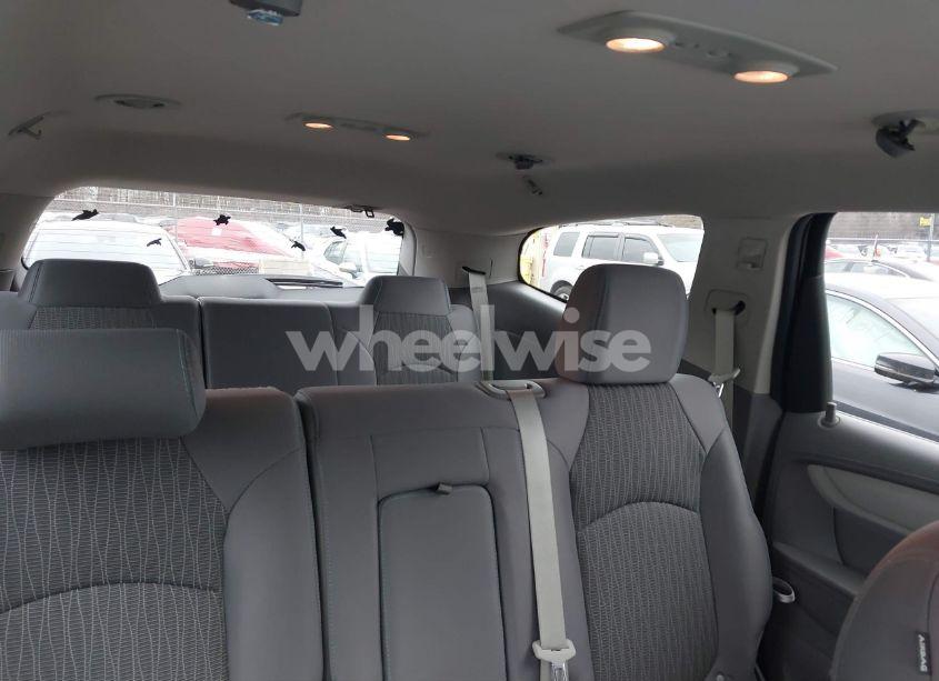 Photo 8 of 2015 Chevrolet Traverse 1LT (VIN 1GNKVGKD1FJ262445)