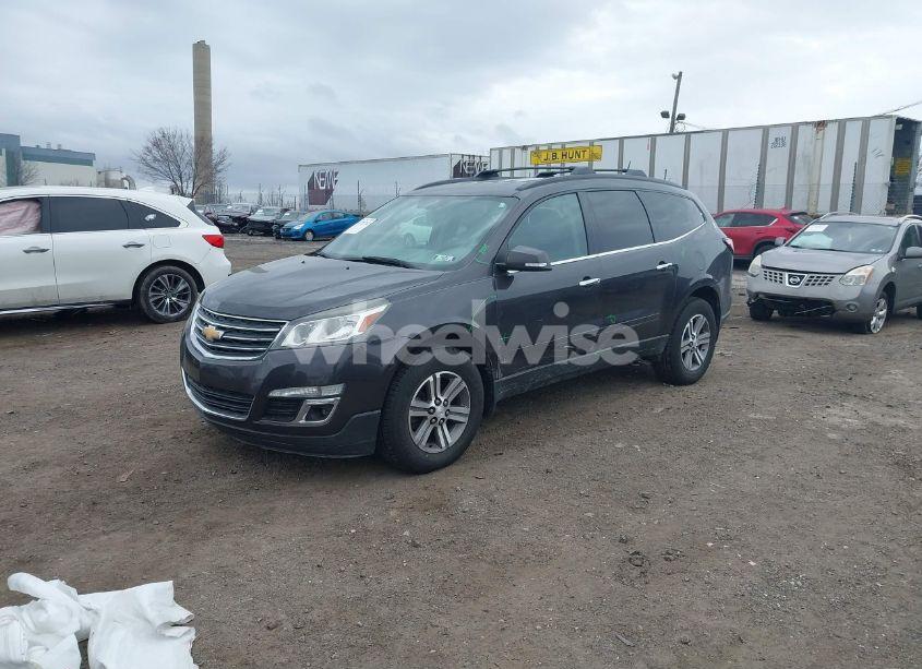 Photo 2 of 2015 Chevrolet Traverse 1LT (VIN 1GNKVGKD1FJ298538)