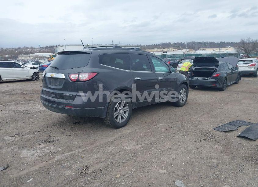 Photo 4 of 2015 Chevrolet Traverse 1LT (VIN 1GNKVGKD1FJ298538)