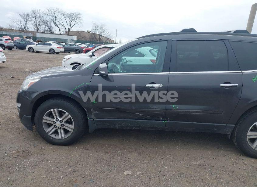 Photo 6 of 2015 Chevrolet Traverse 1LT (VIN 1GNKVGKD1FJ298538)