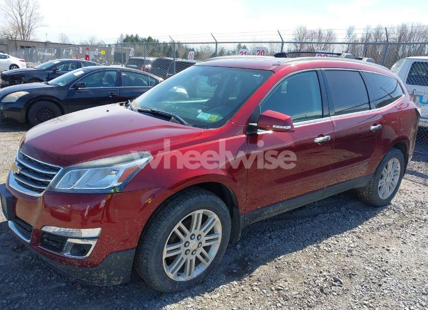 Photo 2 of 2015 Chevrolet Traverse 1LT (VIN 1GNKVGKD1FJ346541)