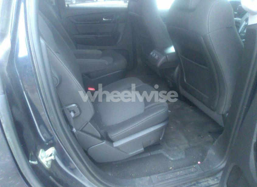 Photo 8 of 2016 Chevrolet Traverse 1LT (VIN 1GNKVGKD1GJ212100)