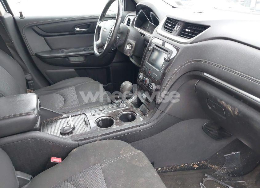 Photo 5 of 2017 Chevrolet Traverse 1LT (VIN 1GNKVGKD1HJ117473)