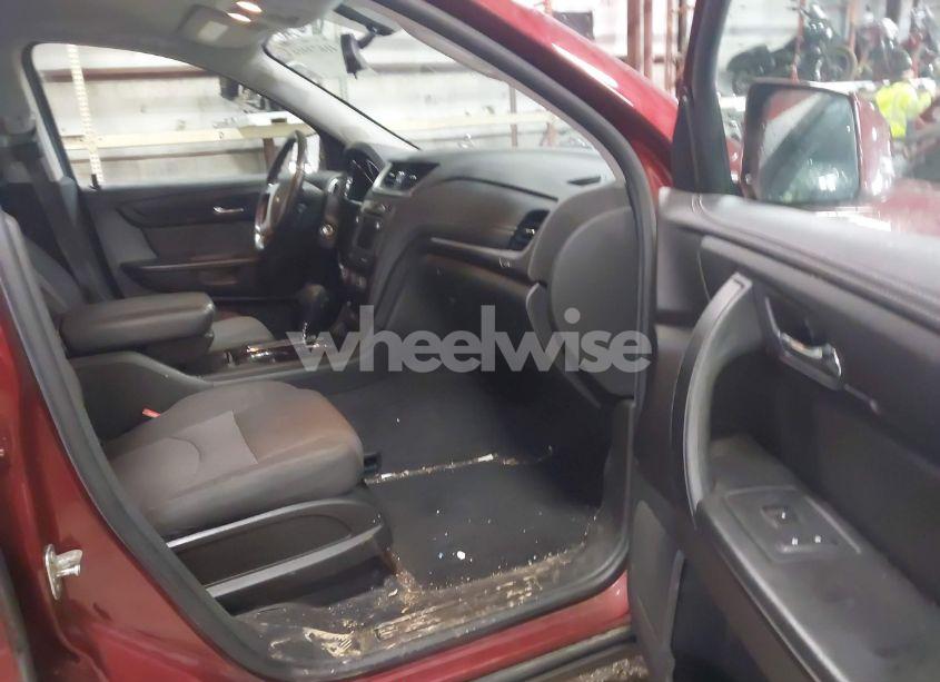 Photo 5 of 2017 Chevrolet Traverse 1LT (VIN 1GNKVGKD1HJ267597)