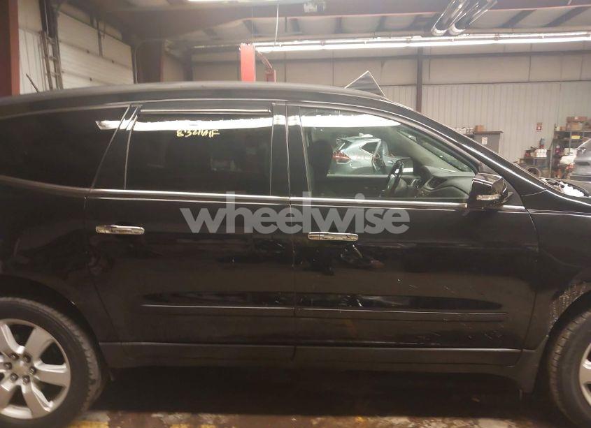 Photo 13 of 2017 Chevrolet Traverse 1LT (VIN 1GNKVGKD1HJ350558)