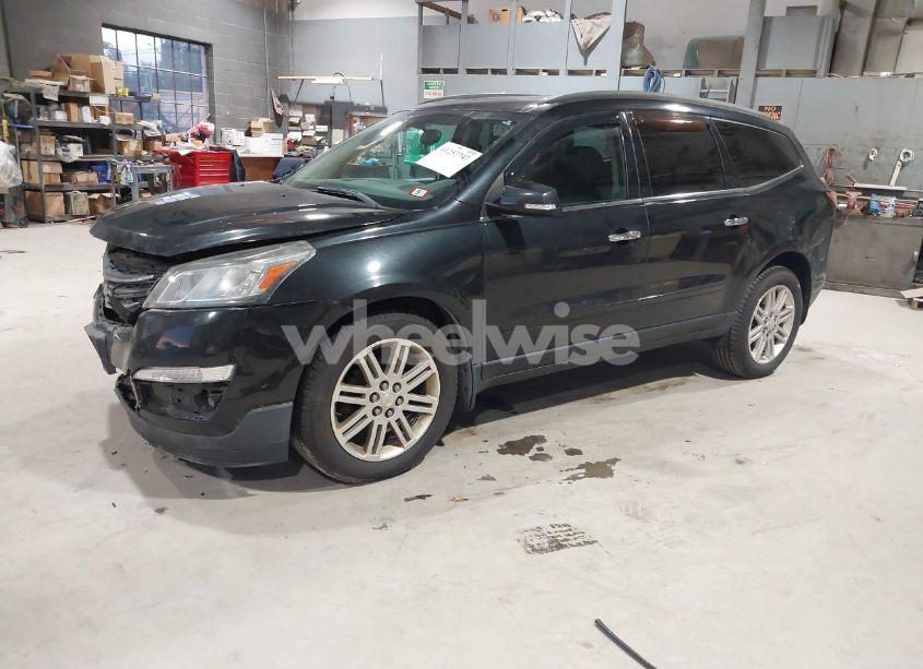 Photo 2 of 2013 Chevrolet Traverse 1LT (VIN 1GNKVGKD2DJ128458)