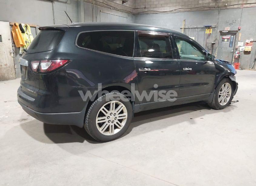 Photo 4 of 2013 Chevrolet Traverse 1LT (VIN 1GNKVGKD2DJ128458)