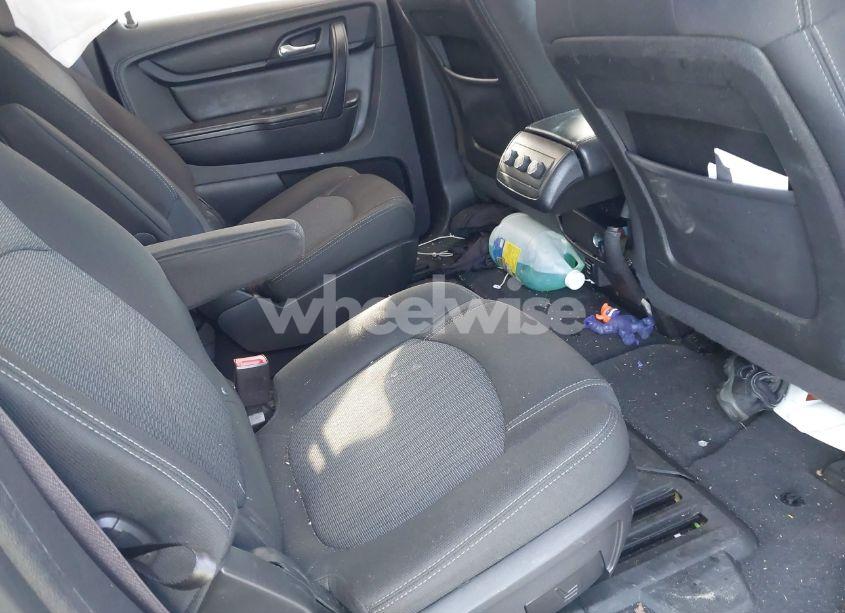 Photo 8 of 2015 Chevrolet Traverse 1LT (VIN 1GNKVGKD2FJ189862)