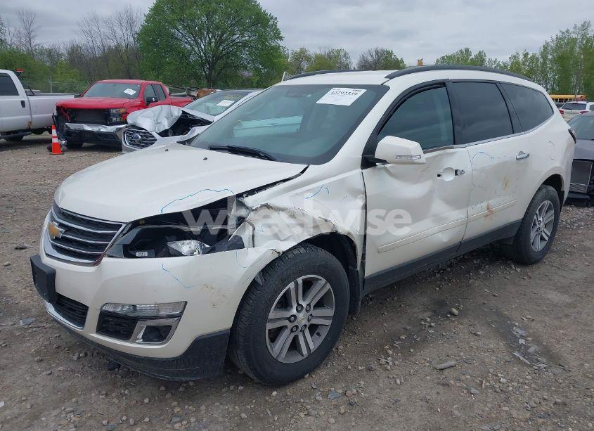 Photo 2 of 2015 Chevrolet Traverse 1LT (VIN 1GNKVGKD2FJ280517)