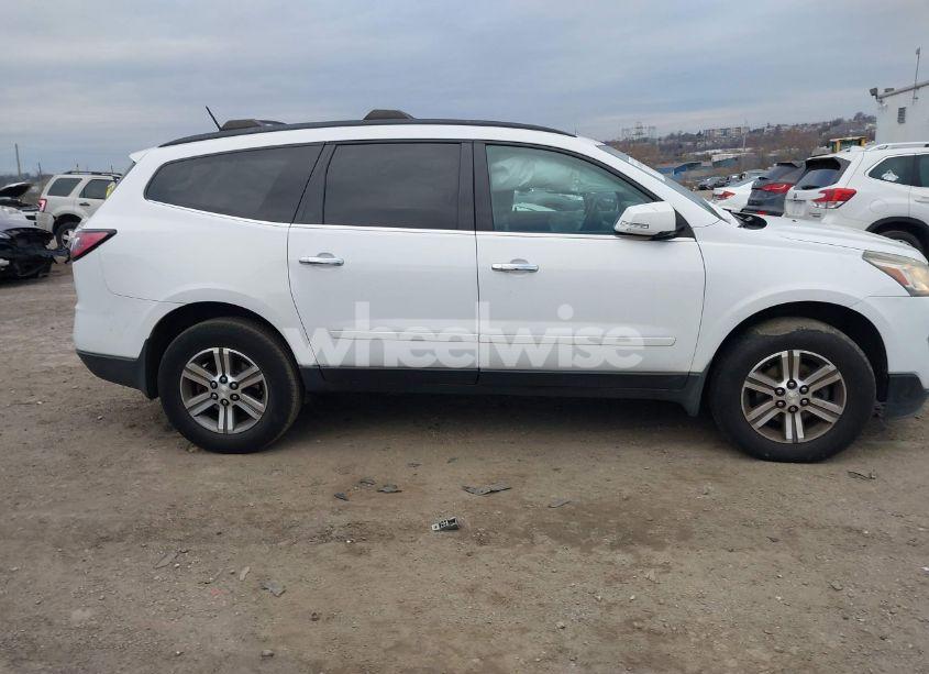 Photo 13 of 2016 Chevrolet Traverse 1LT (VIN 1GNKVGKD2GJ301707)
